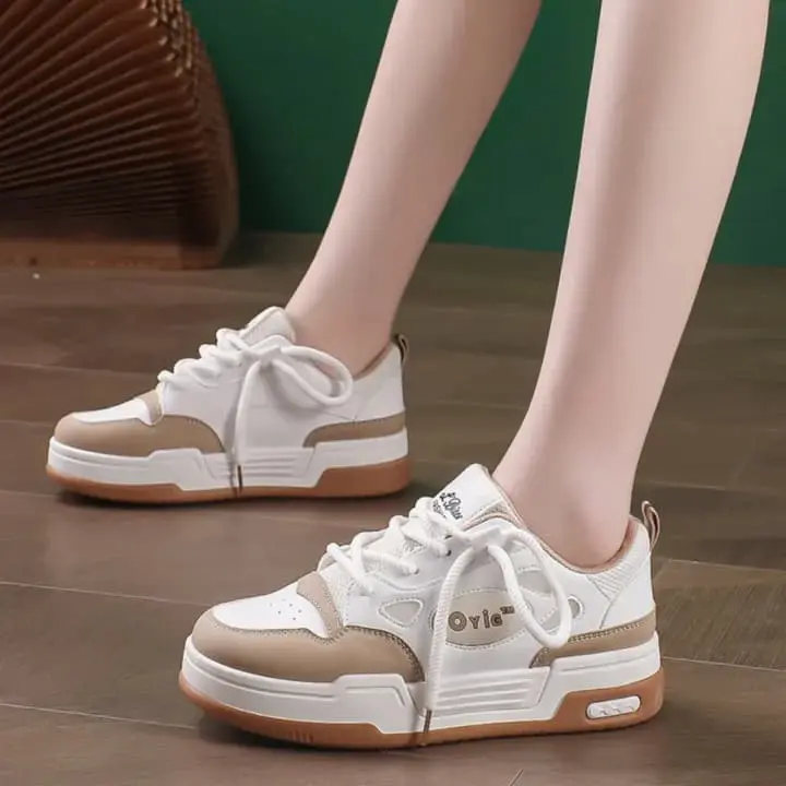 Cream Core Retro Chunky Sneakers for Women 