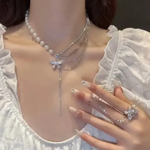Shiny Crystal Butterfly Necklace Exquisite Multi-layer Pearl Clavicle Chain Necklaces for Women 2022 Trend Aesthetic Jewelry MNP 